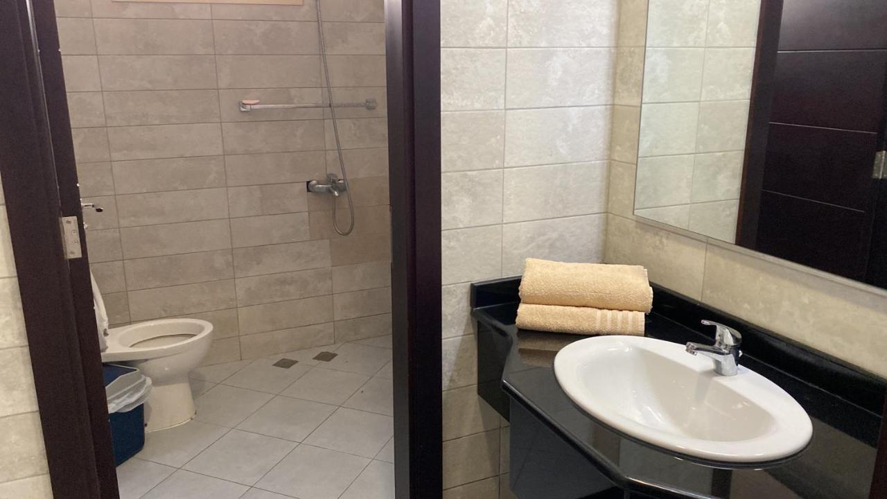 Your Near Airport Apartment *